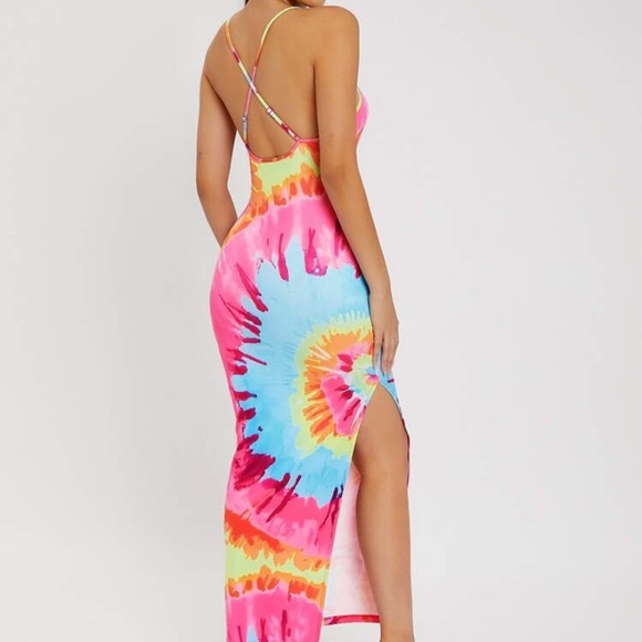 New Inventory 💕Tie Dye Crisscross Backless Split Thigh Dress💕 - Picture 2 of 8